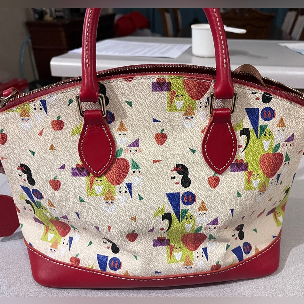 Disney Dooney & Bourke Bag - 85th Anniversary Snow White And The Seven - Satchel